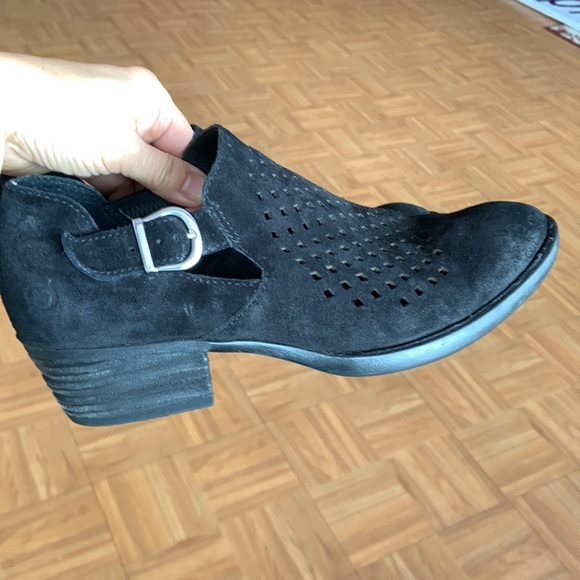 BORN black laser cut bootie Nanna 9 - Picture 5 of 11